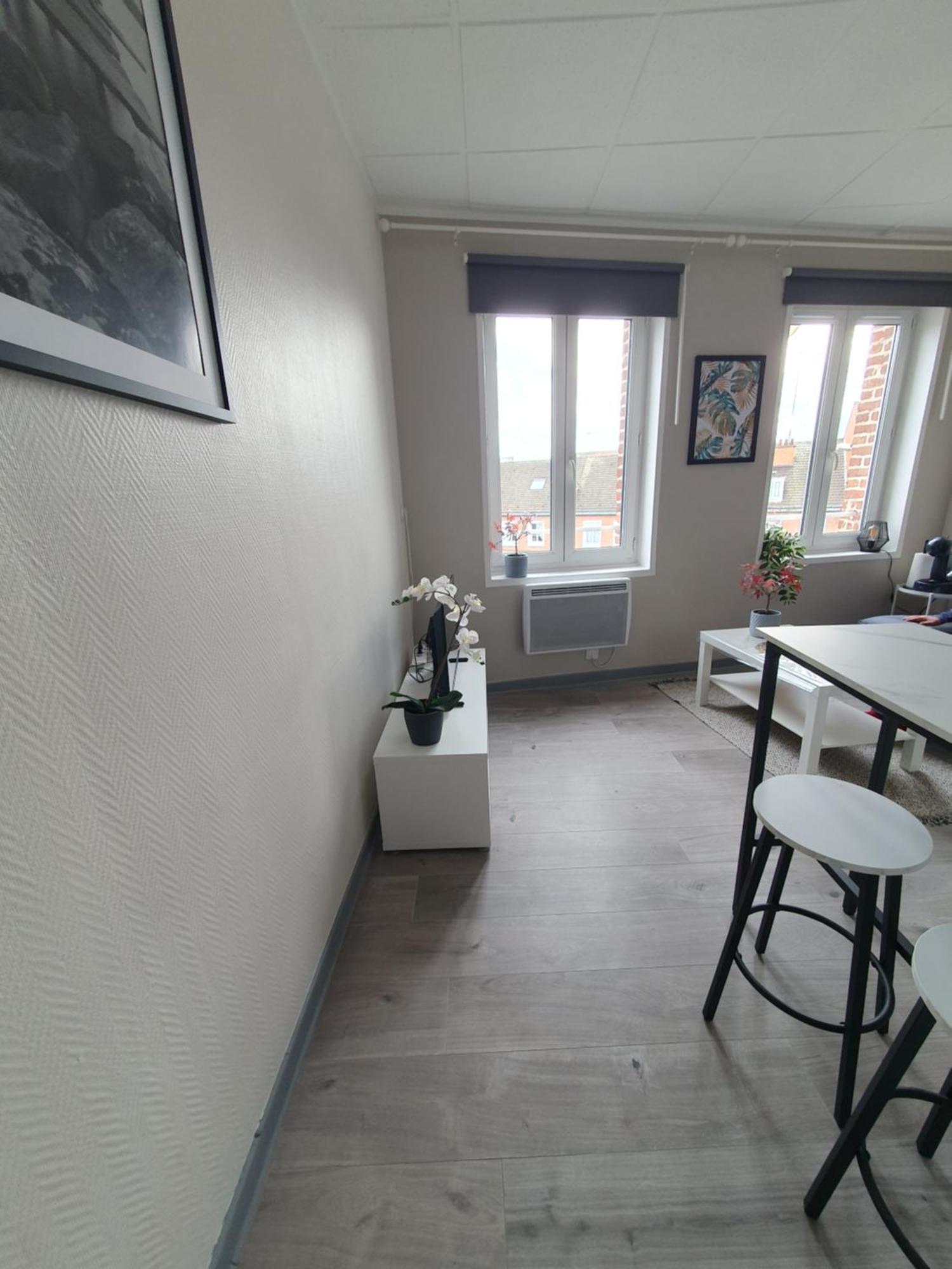 C5 Charmant Petit Deux Pieces Centre Ville Cambrai Extérieur photo